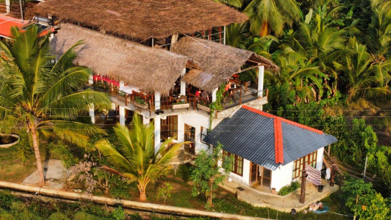 Nelu Resort Сигирия Екстериор снимка